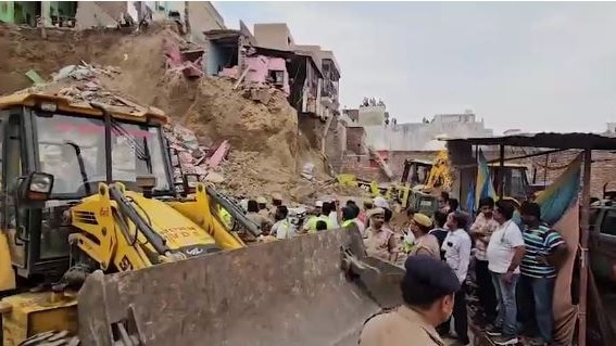 684edfc4cde10-mathura-building-collapse-155911232-16x9.jpg