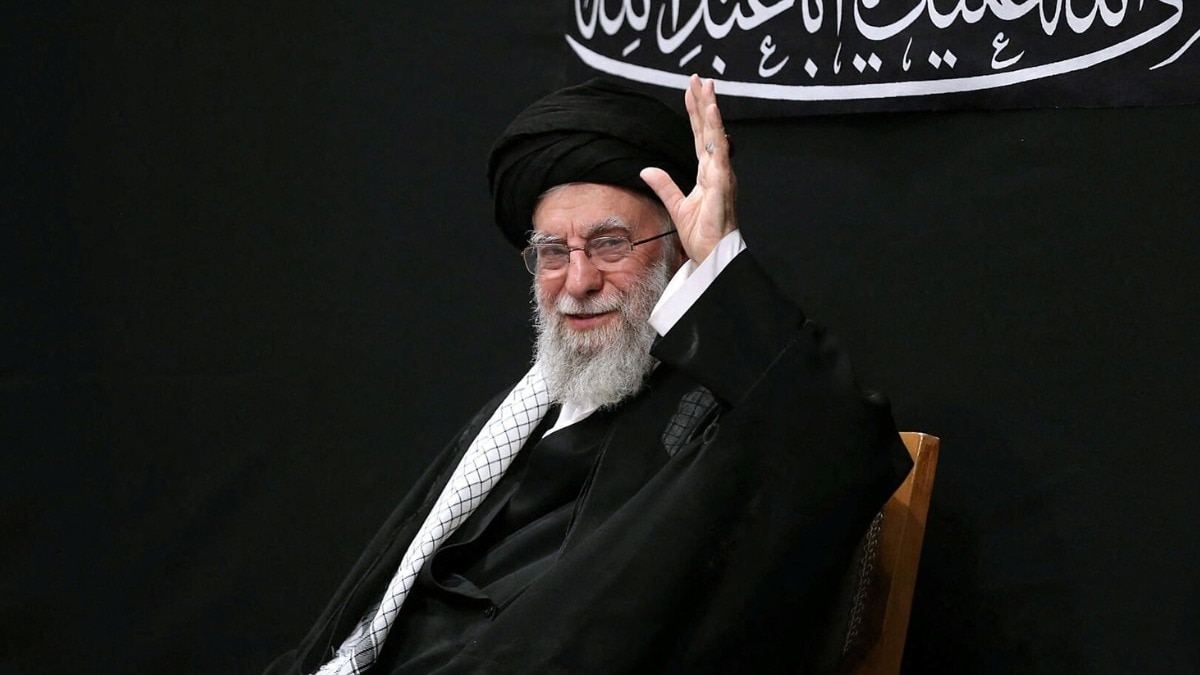 6869cb964d373-ali-khamenei-060416655-16x9.png