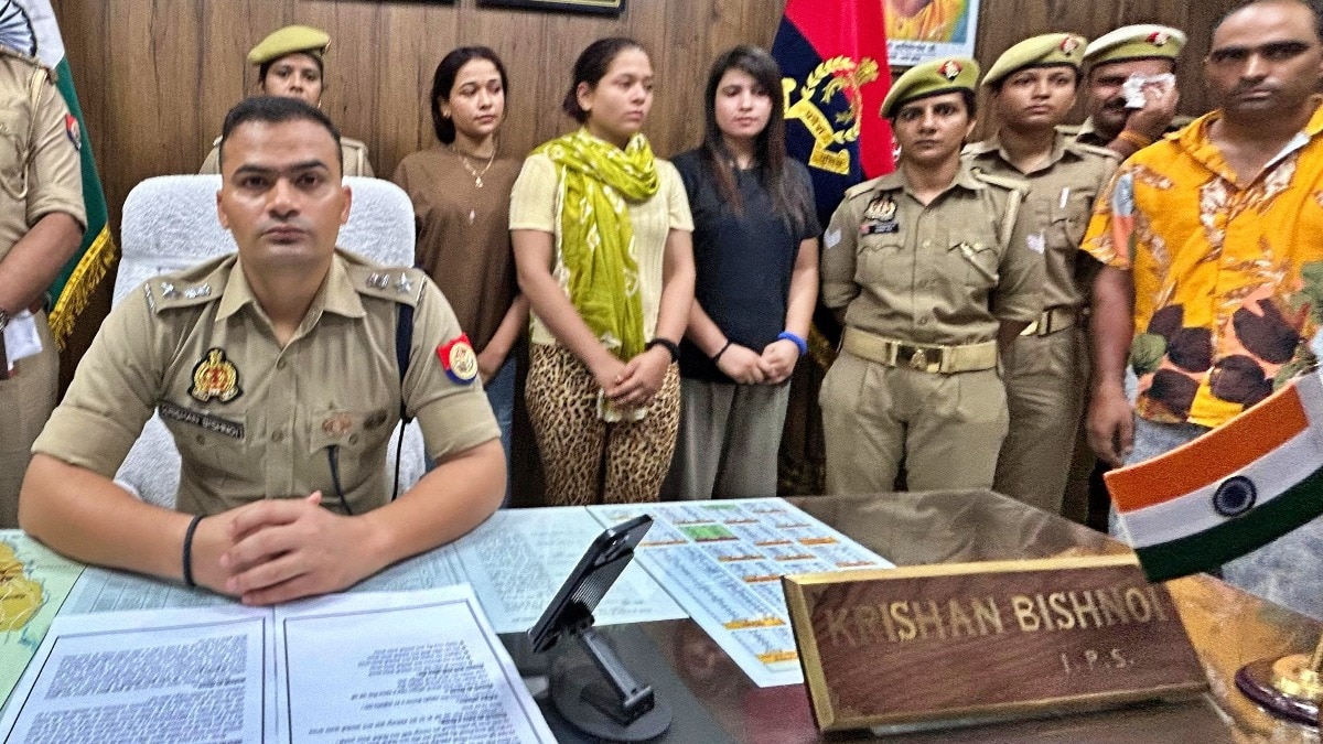 6876405747c1d-accused-girls-in-custody-of-sambhal-police-photo-itg-154937473-16x9.jpg