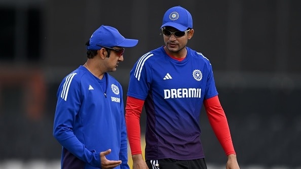 687facde992e6-india-captain-shubman-gill-speaks-with-coach-gautam-gambhir-222303115-16x9.jpg
