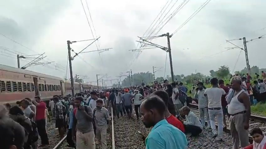 688cb349b2f1f-sabarmati-jan-sadharan-express-derailment-012956382-16x9.jpg