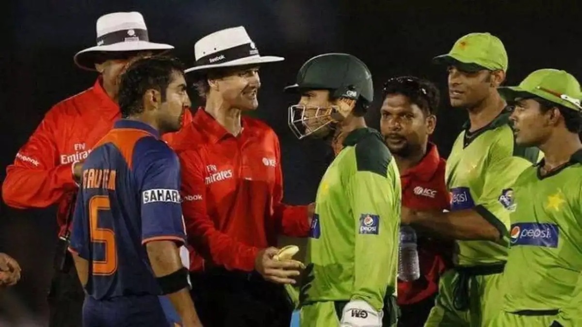 689db3ca803db-gambhir-vs-kamran-akamal-asia-cup-2010-fight-140036682-16x9.png