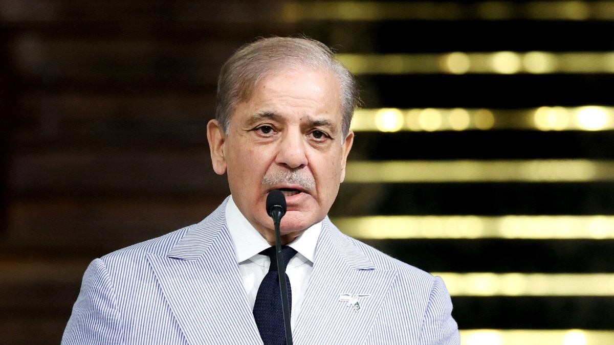 689dcb90e472b-pakistans-prime-minister-shehbaz-sharif-242530147-16x9.jpeg
