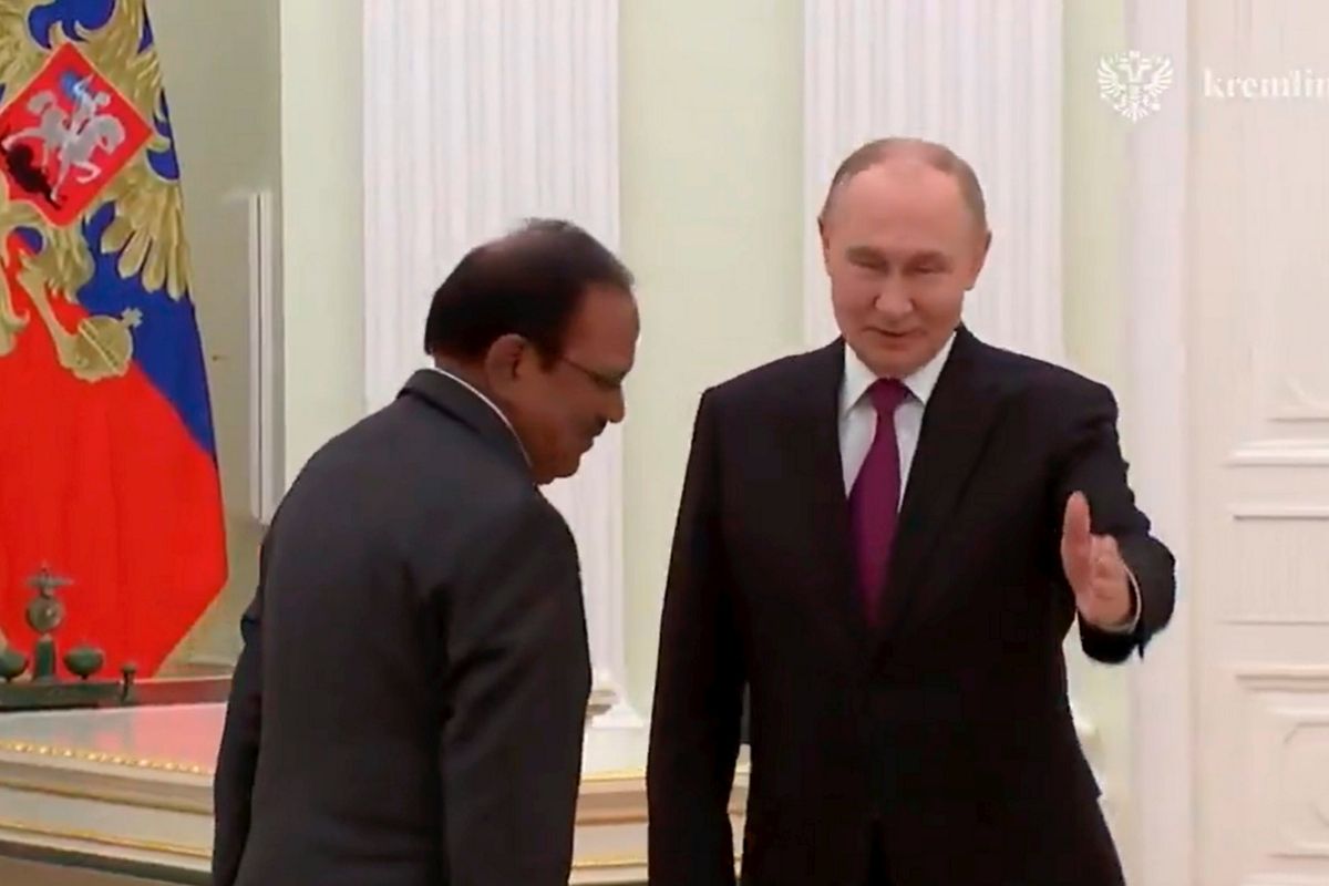 Doval-Meet-Putin.jpg