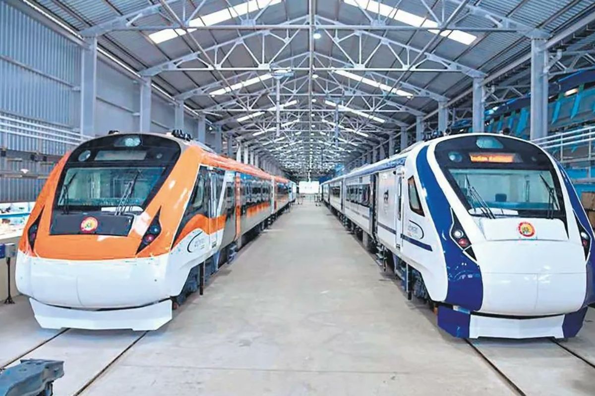 Vande-Bharat-Train.jpg