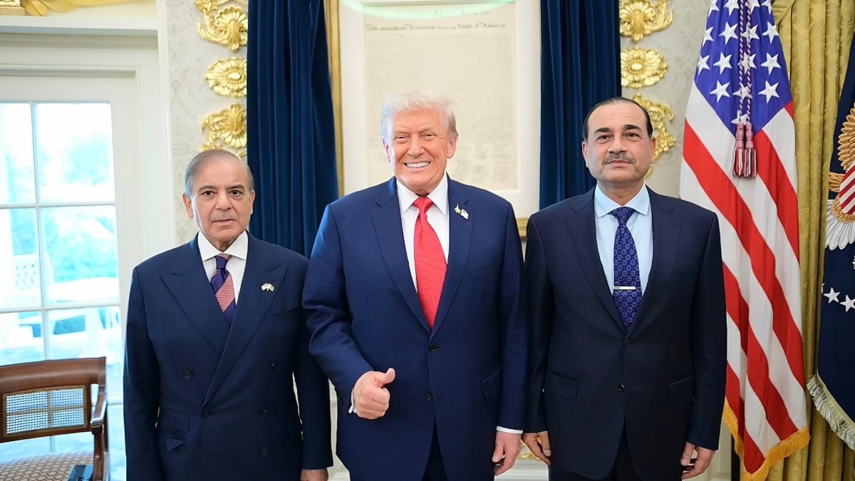 69d754a355a66-donald-trump-pakistan-shehbaz-sharif-asim-munir-134728607-16x9.jpg